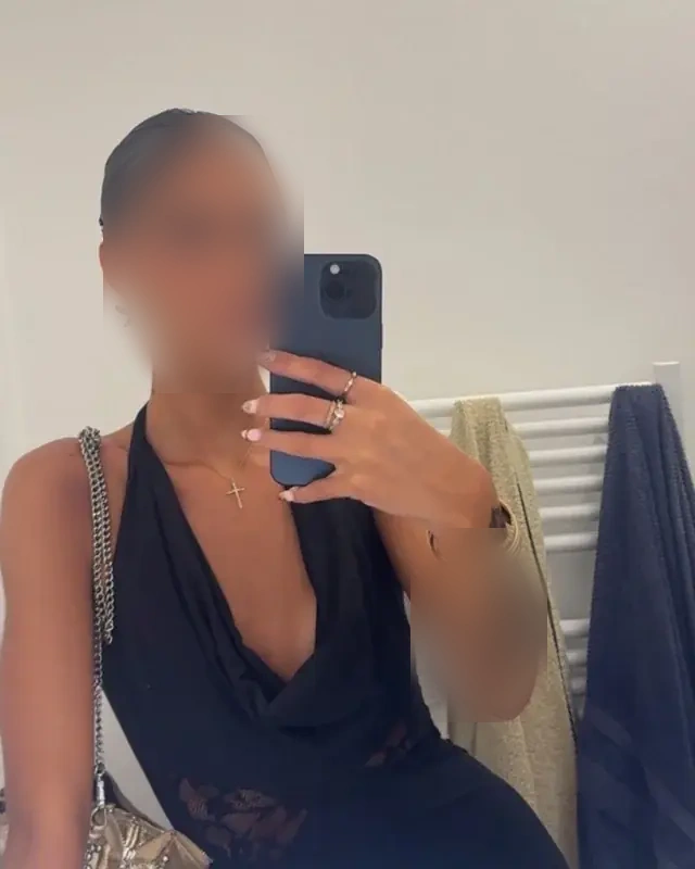 Sarah - Image 1